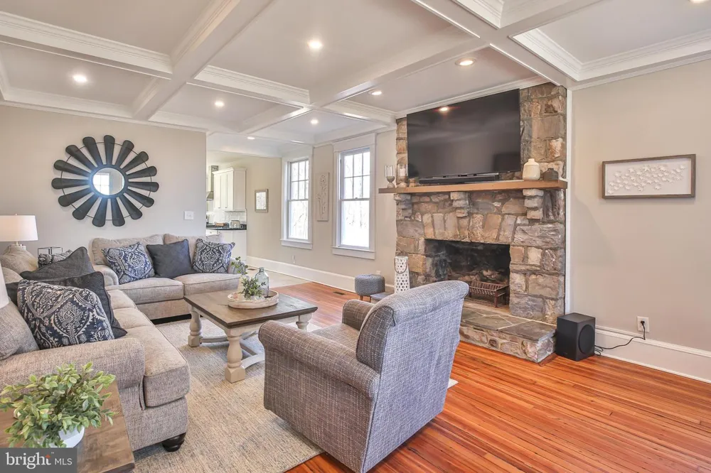17345 RAVEN ROCKS ROAD Bluemont, VA 20135