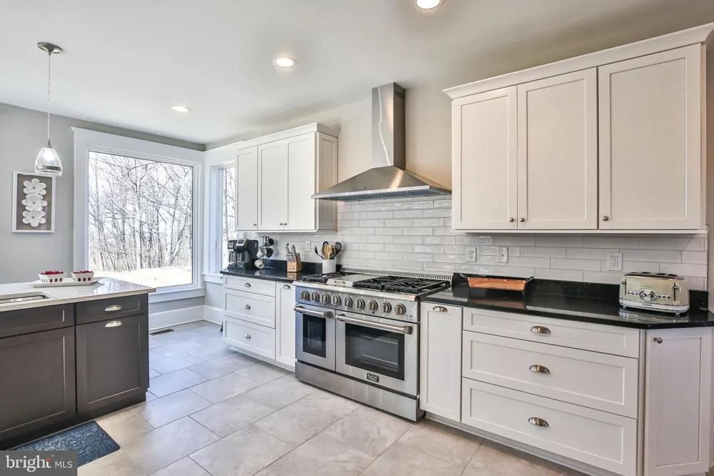 17345 RAVEN ROCKS ROAD Bluemont, VA 20135