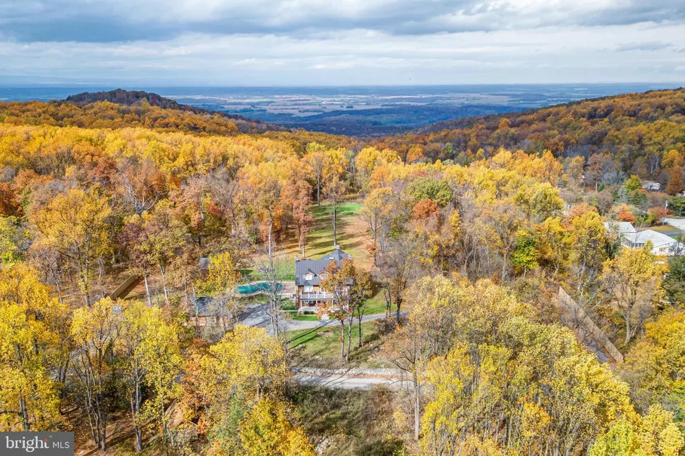 17345 RAVEN ROCKS ROAD Bluemont, VA 20135