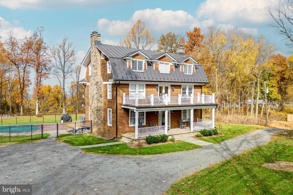 17345 RAVEN ROCKS ROAD Bluemont, VA 20135