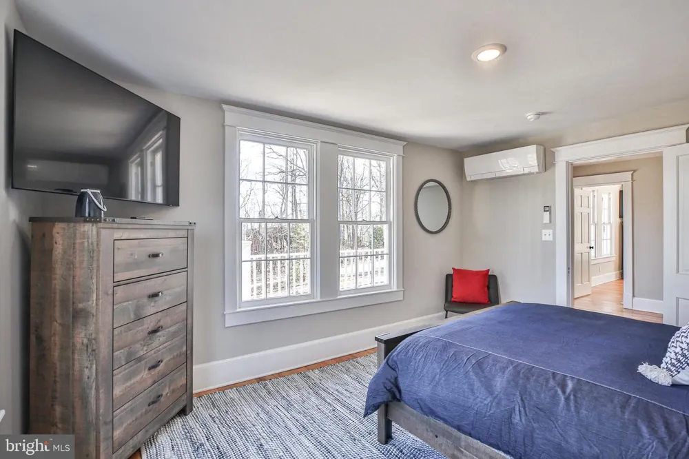 17345 RAVEN ROCKS ROAD Bluemont, VA 20135