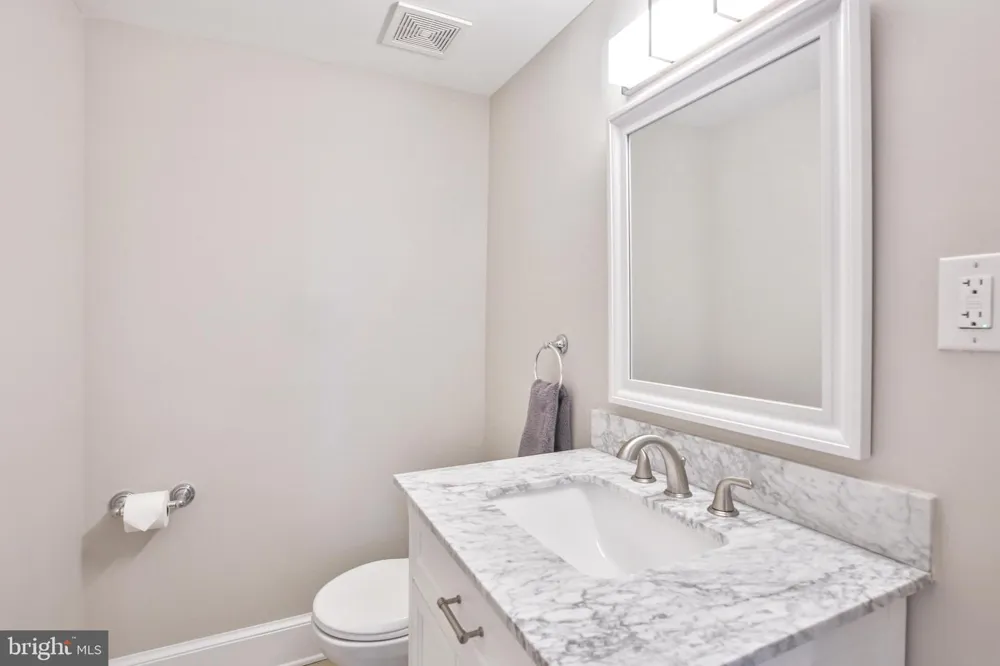 17345 RAVEN ROCKS ROAD Bluemont, VA 20135
