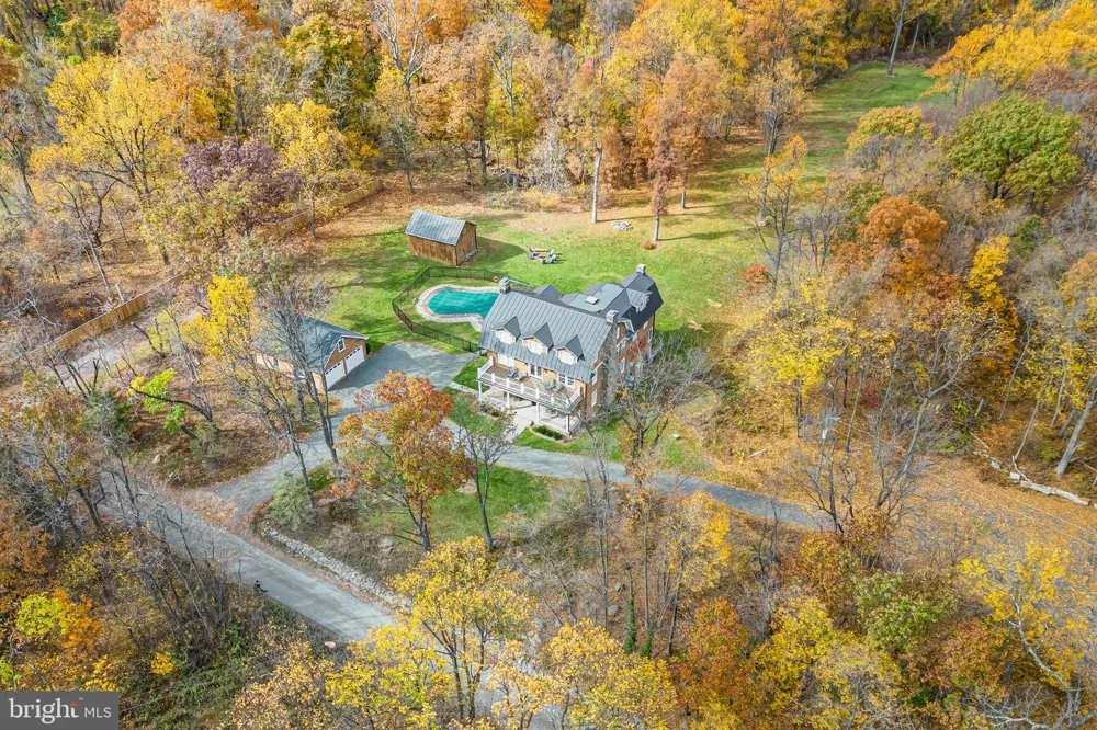 17345 RAVEN ROCKS ROAD Bluemont, VA 20135