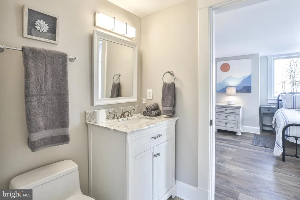17345 RAVEN ROCKS ROAD Bluemont, VA 20135