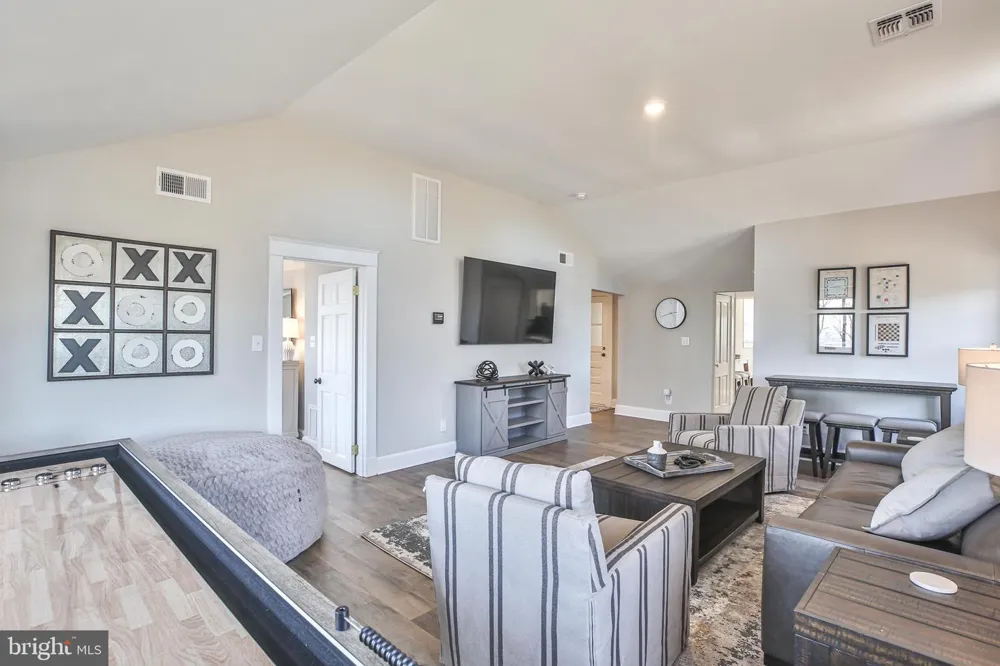 17345 RAVEN ROCKS ROAD Bluemont, VA 20135