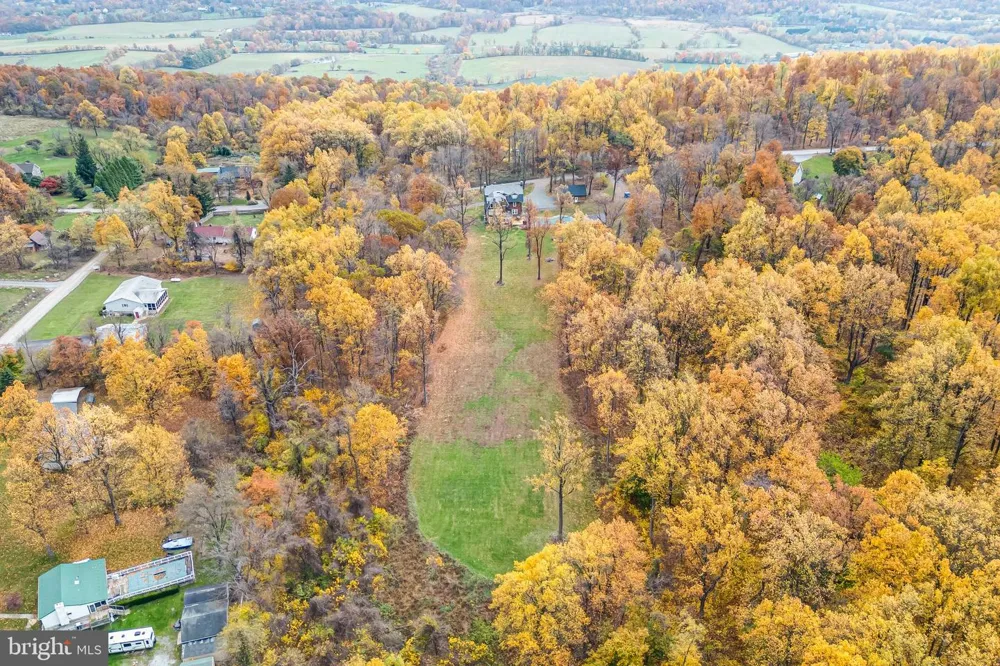 17345 RAVEN ROCKS ROAD Bluemont, VA 20135