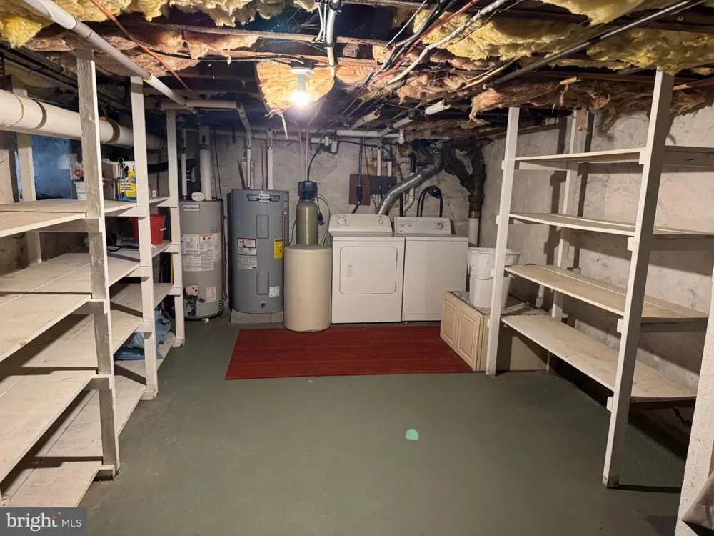 442 WALNUT STREET #1ST FLOOR Royersford, PA 19468