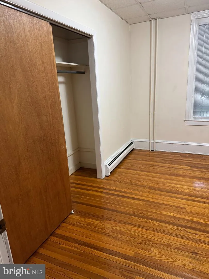442 WALNUT STREET #1ST FLOOR Royersford, PA 19468