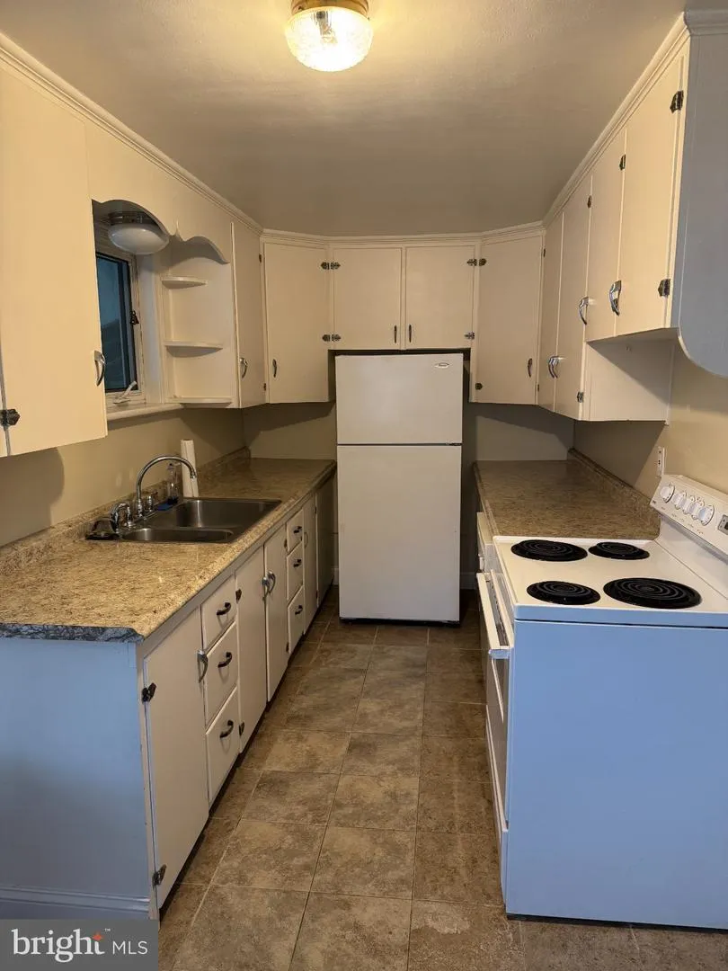 442 WALNUT STREET #1ST FLOOR Royersford, PA 19468