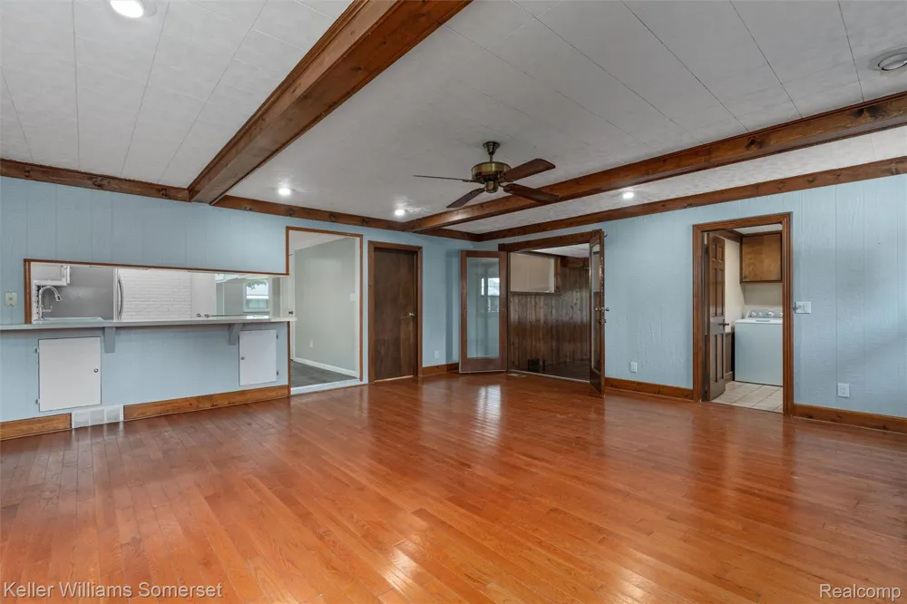 8909 Shannon Drive Sterling Heights City, MI 48314