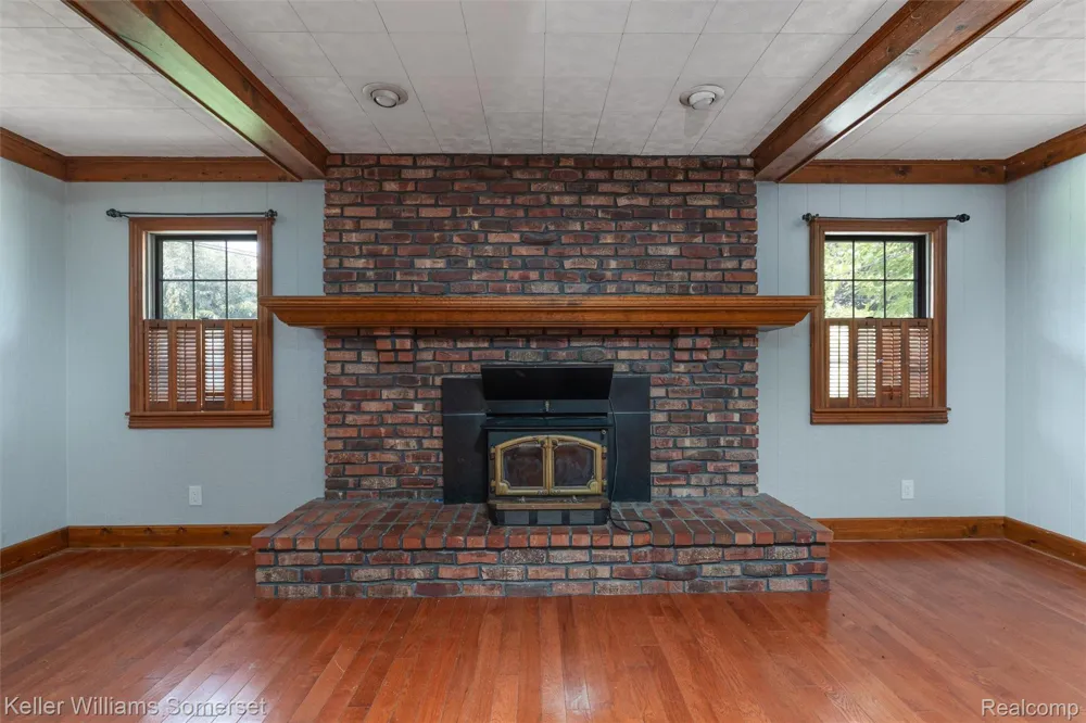 8909 Shannon Drive Sterling Heights City, MI 48314