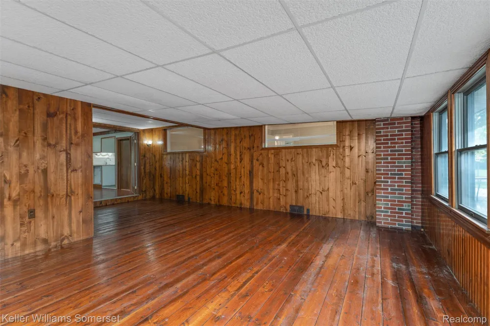 8909 Shannon Drive Sterling Heights City, MI 48314