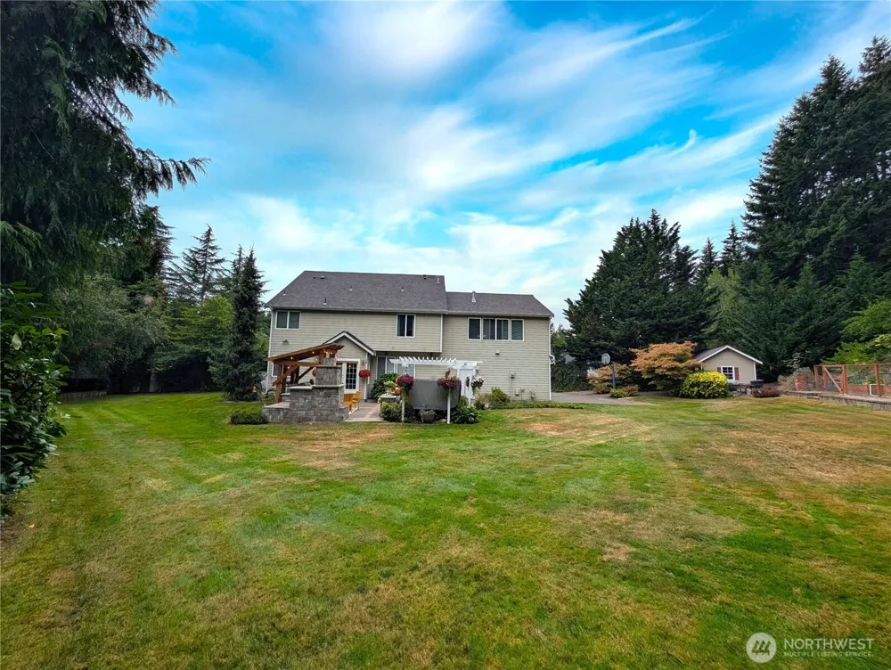 21611 22nd Street E Lake Tapps, WA 98391