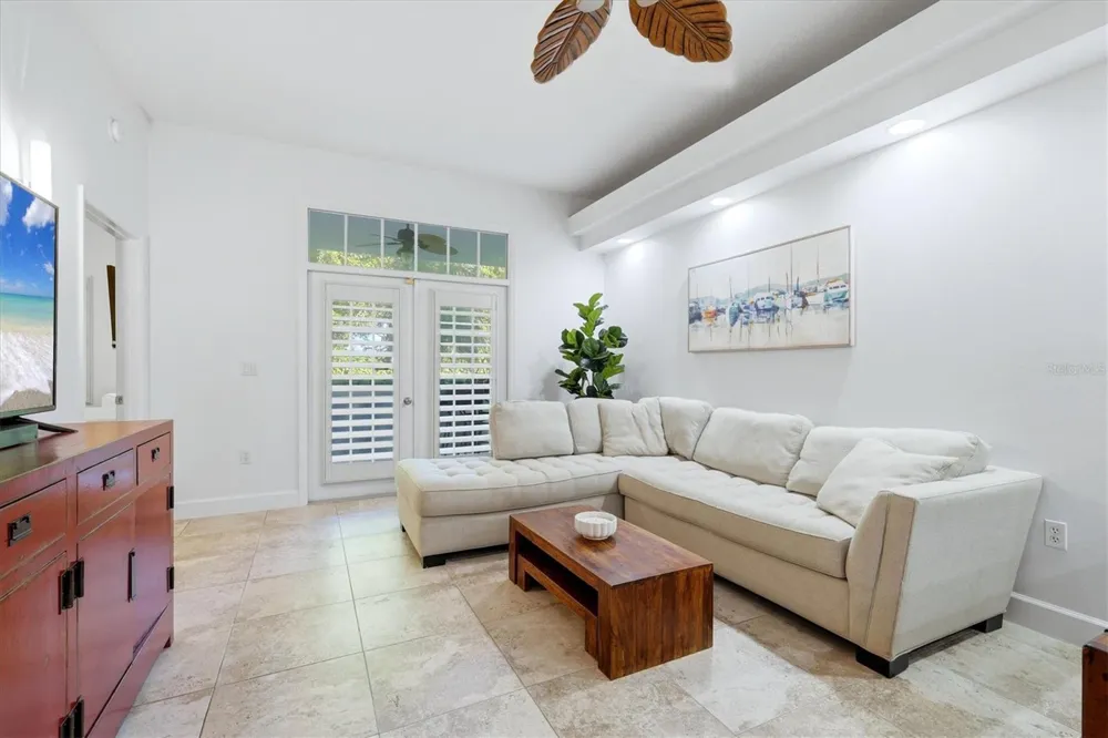 3803 54TH DRIVE W #103 Bradenton, FL 34210