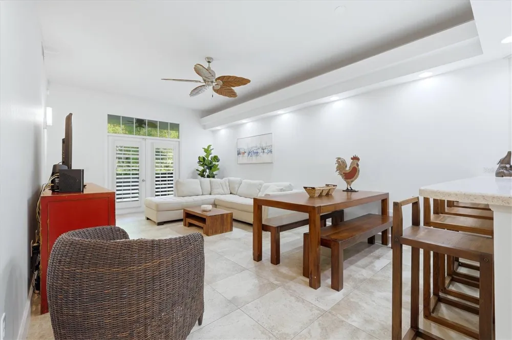 3803 54TH DRIVE W #103 Bradenton, FL 34210