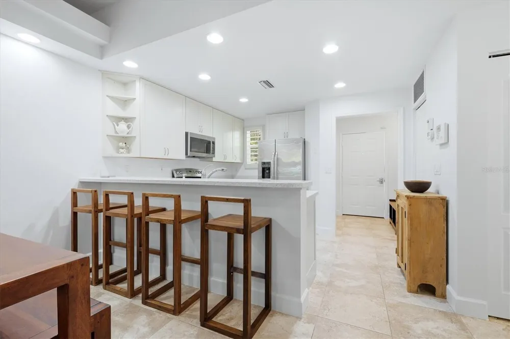 3803 54TH DRIVE W #103 Bradenton, FL 34210