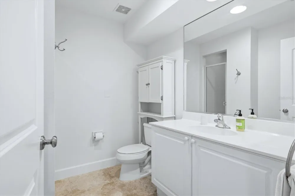 3803 54TH DRIVE W #103 Bradenton, FL 34210