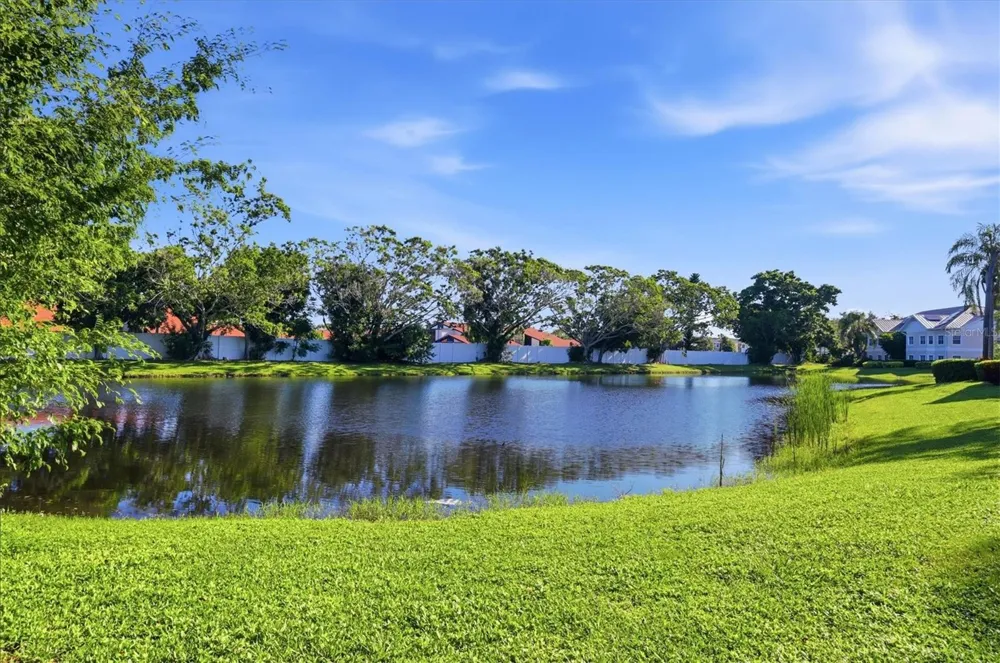 3803 54TH DRIVE W #103 Bradenton, FL 34210