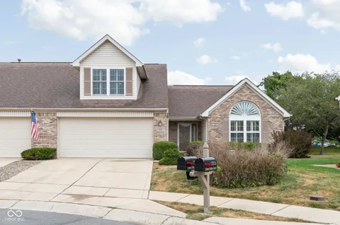 17837 Crown Pointe Court