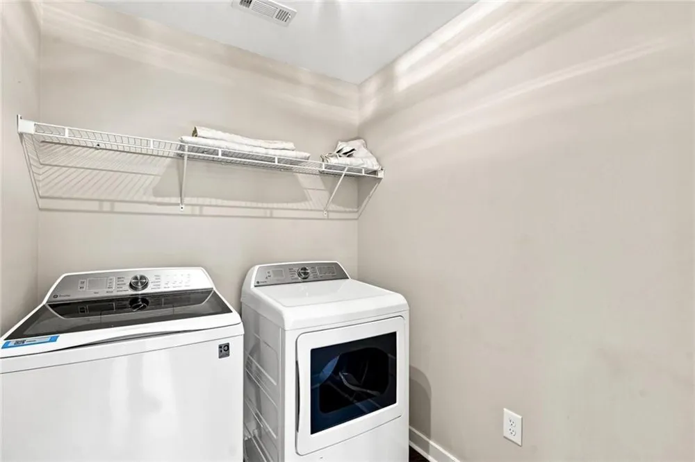 181 Eagle Glen Drive Woodstock, GA 30189