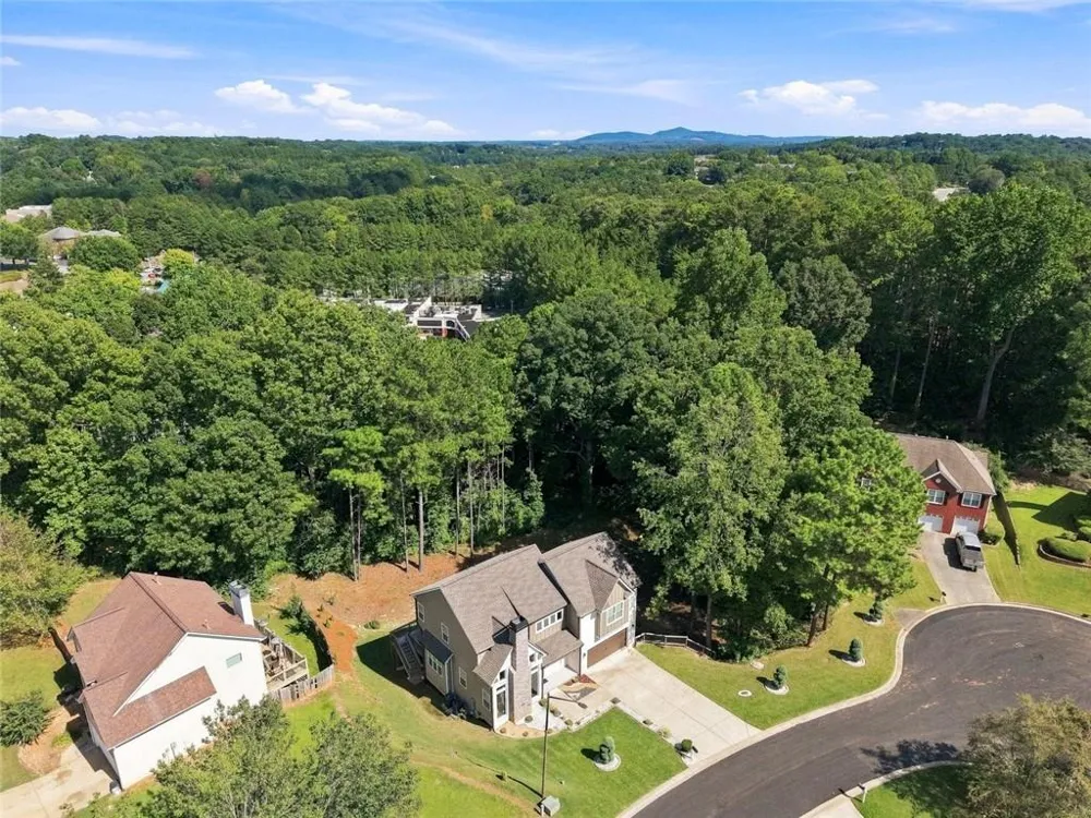 181 Eagle Glen Drive Woodstock, GA 30189