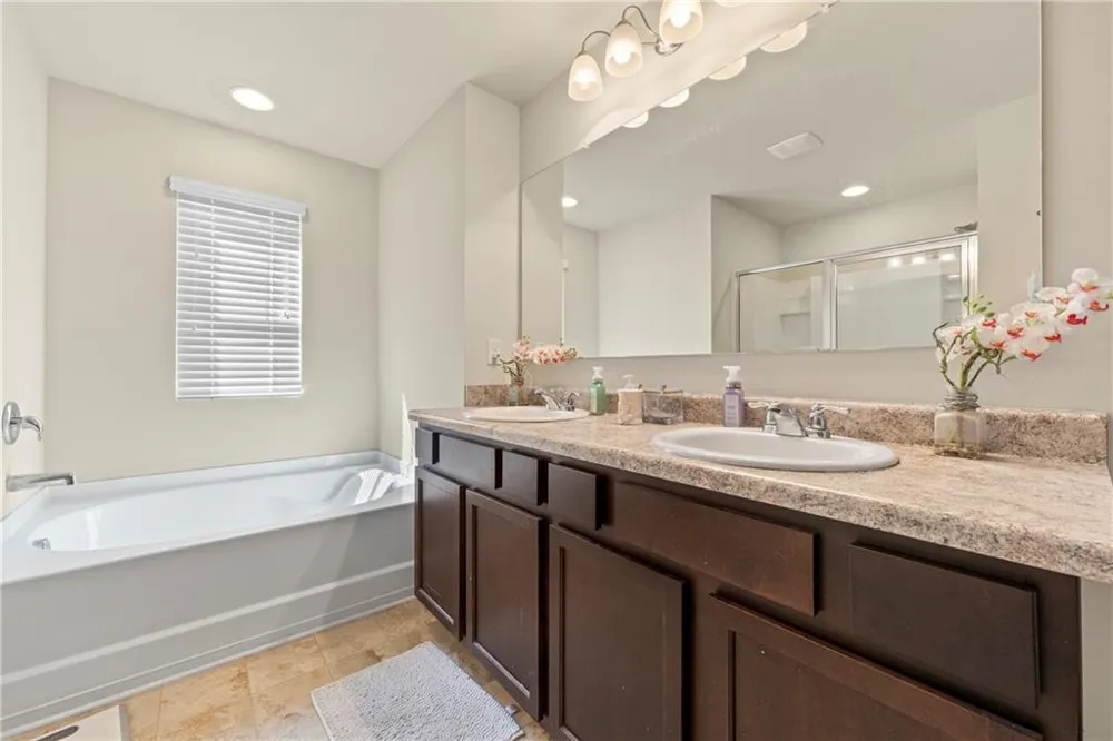 71 Meadowlark Way Dawsonville, GA 30534