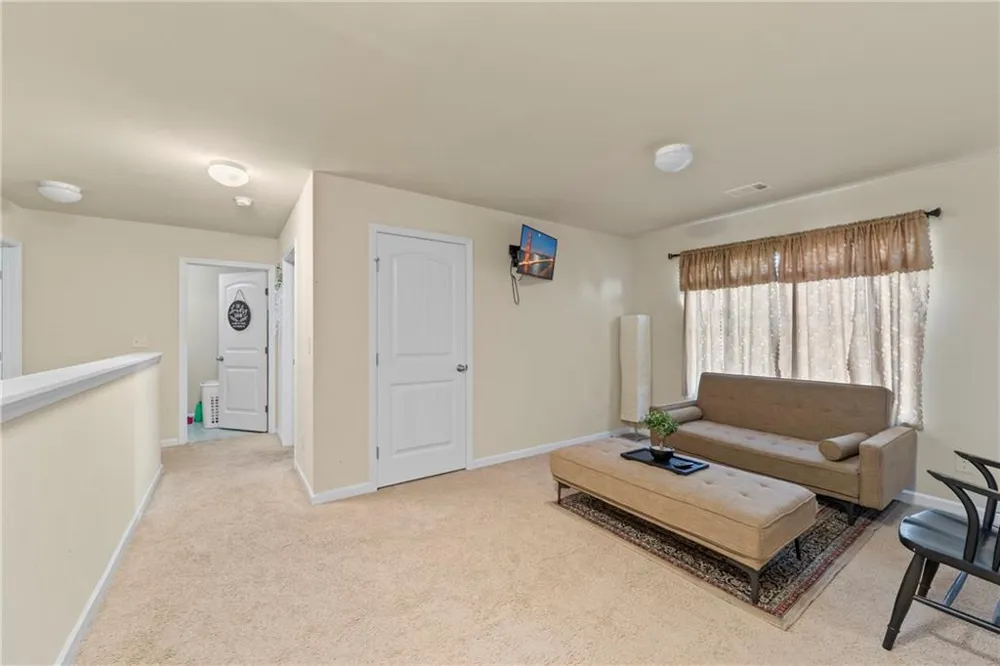 71 Meadowlark Way Dawsonville, GA 30534