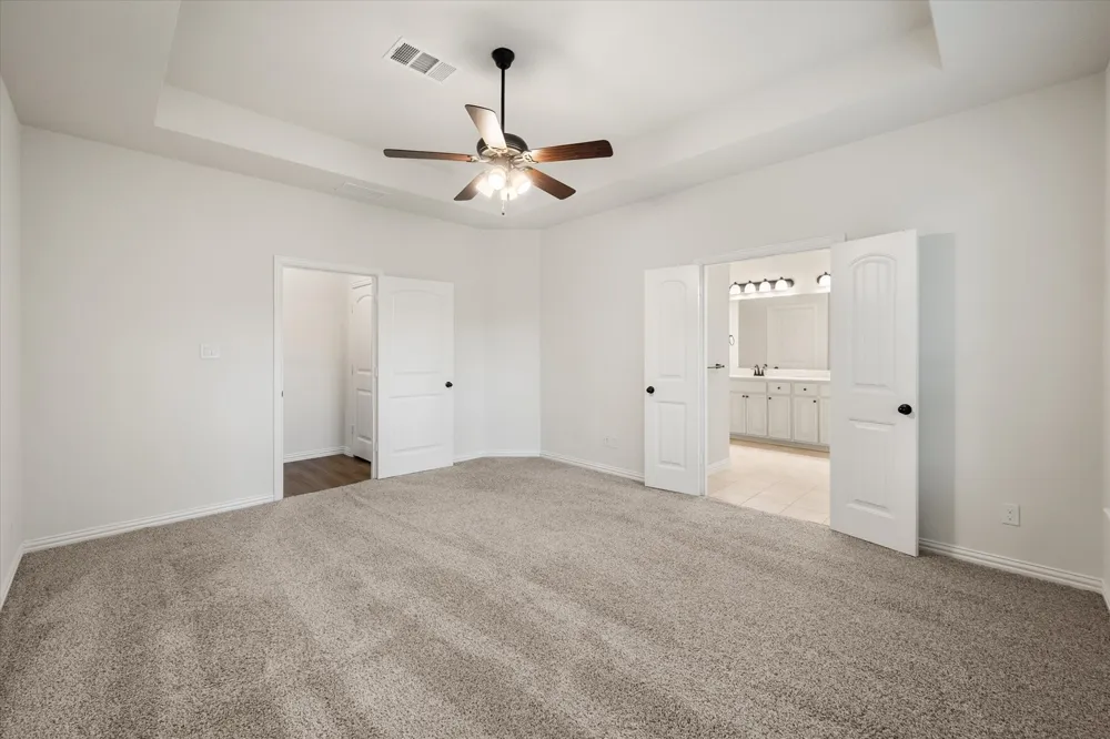 16 Dobbins Crossing Corsicana, TX 75110