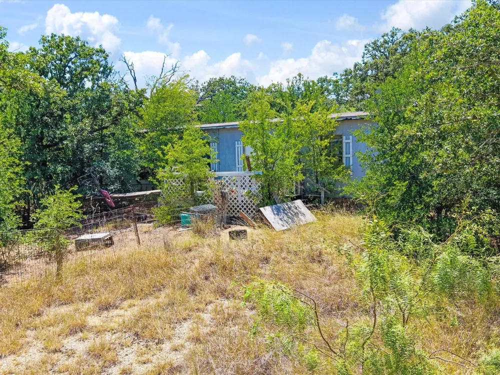 5613 Thousand Oaks Drive Joshua, TX 76058