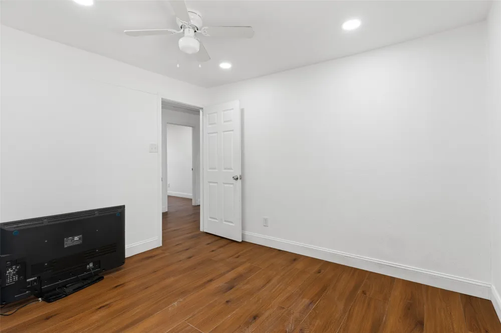 2803 Dennis Circle Seagoville, TX 75159
