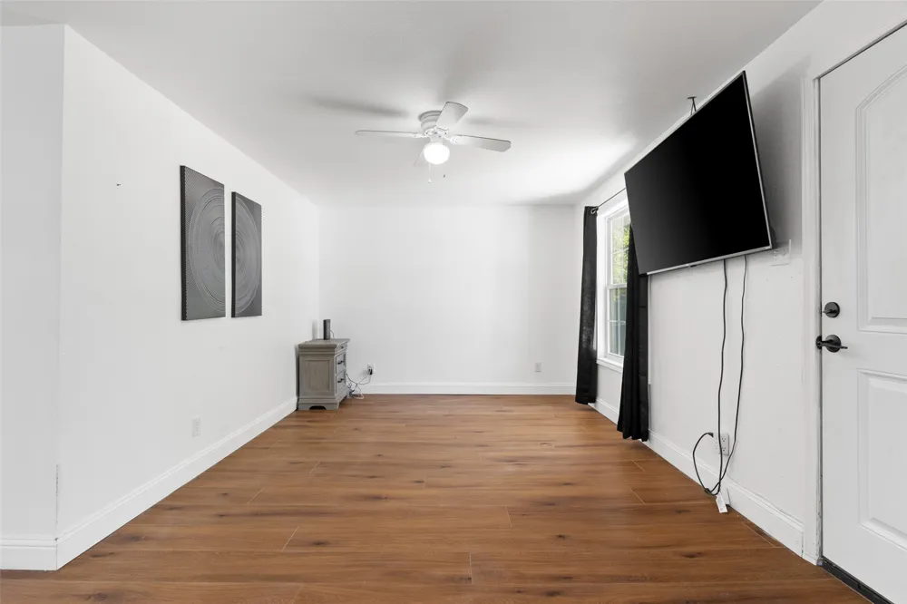 2803 Dennis Circle Seagoville, TX 75159