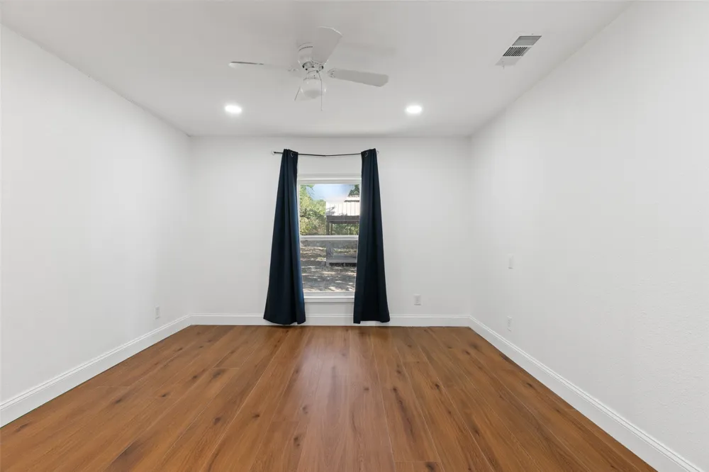 2803 Dennis Circle Seagoville, TX 75159
