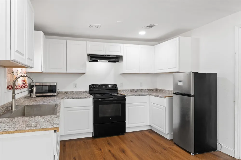 2803 Dennis Circle Seagoville, TX 75159