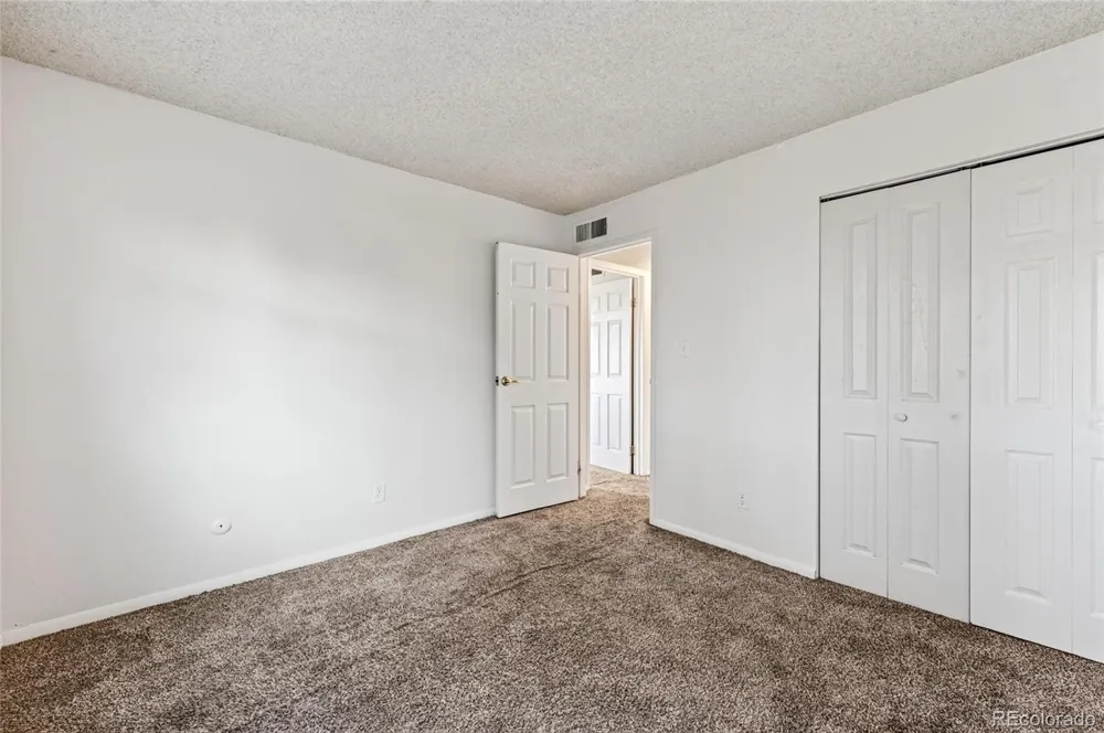 10211 Ura Lane #9-207 Thornton, CO 80260