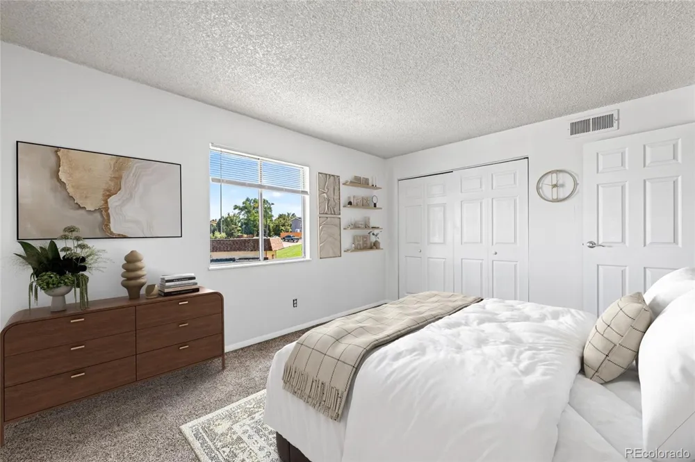 10211 Ura Lane #9-207 Thornton, CO 80260