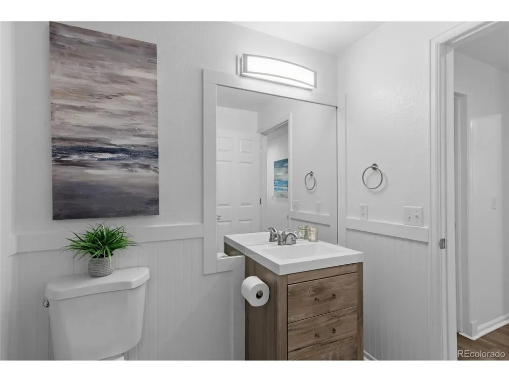 4385 S Balsam Street #8-201 Denver, CO 80123