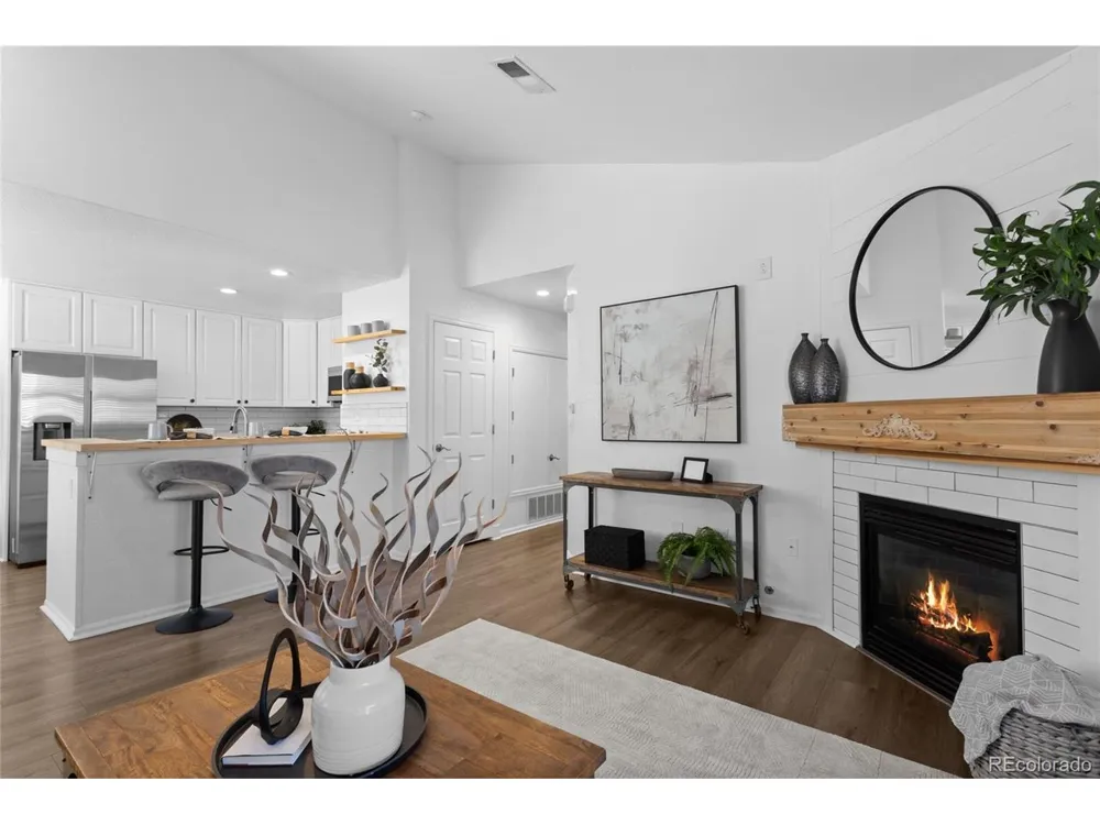 4385 S Balsam Street #8-201 Denver, CO 80123
