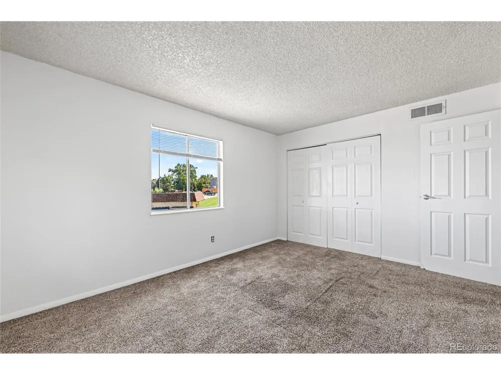 10211 Ura Lane #9-9-207 Thornton, CO 80260