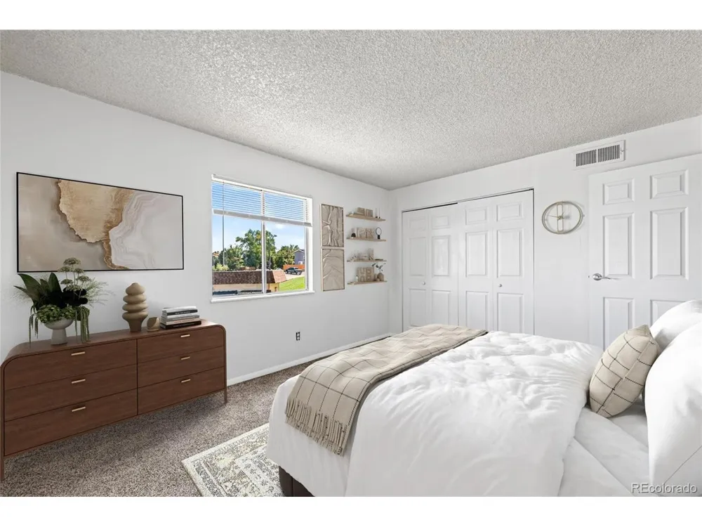 10211 Ura Lane #9-9-207 Thornton, CO 80260