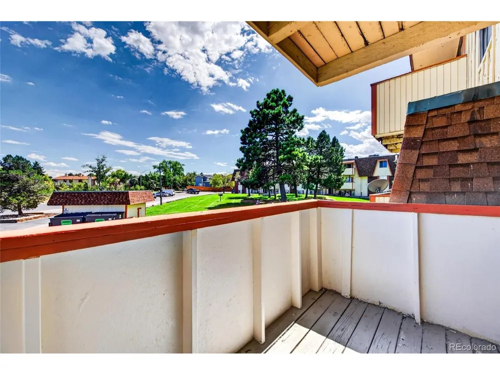 10211 Ura Lane #9-9-207 Thornton, CO 80260