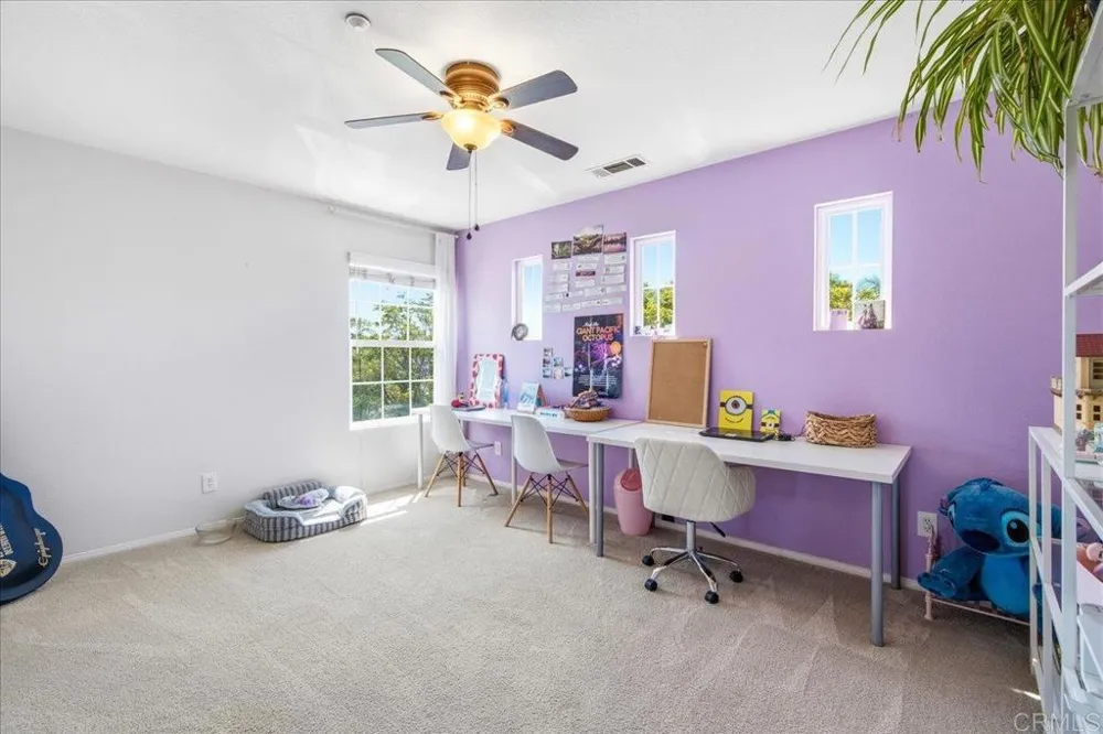 937 Westport Lane Vista, CA 92084