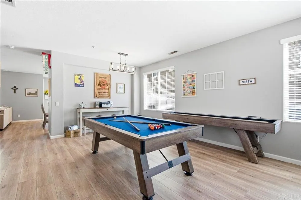 937 Westport Lane Vista, CA 92084