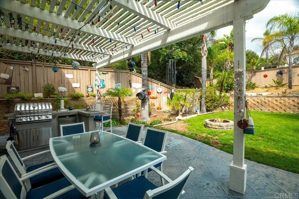 937 Westport Lane Vista, CA 92084