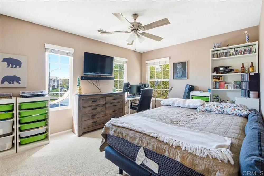 937 Westport Lane Vista, CA 92084
