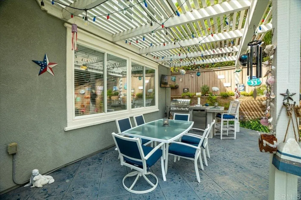 937 Westport Lane Vista, CA 92084