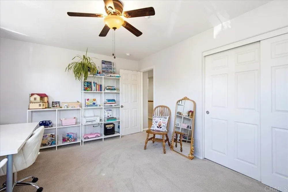 937 Westport Lane Vista, CA 92084
