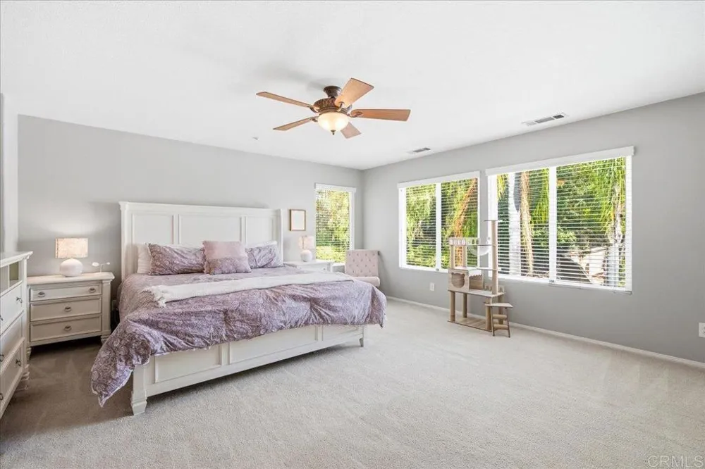 937 Westport Lane Vista, CA 92084