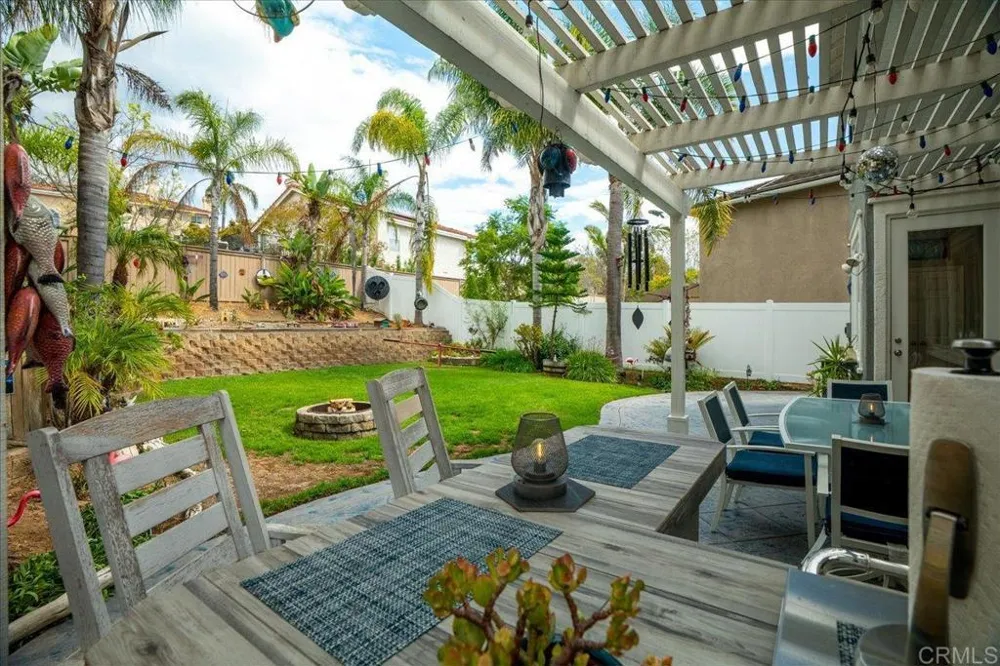 937 Westport Lane Vista, CA 92084