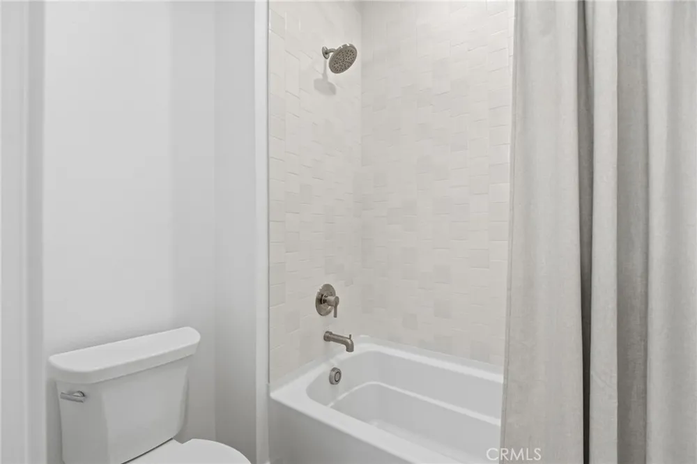 4891 Arroyo Run Moorpark, CA 93021