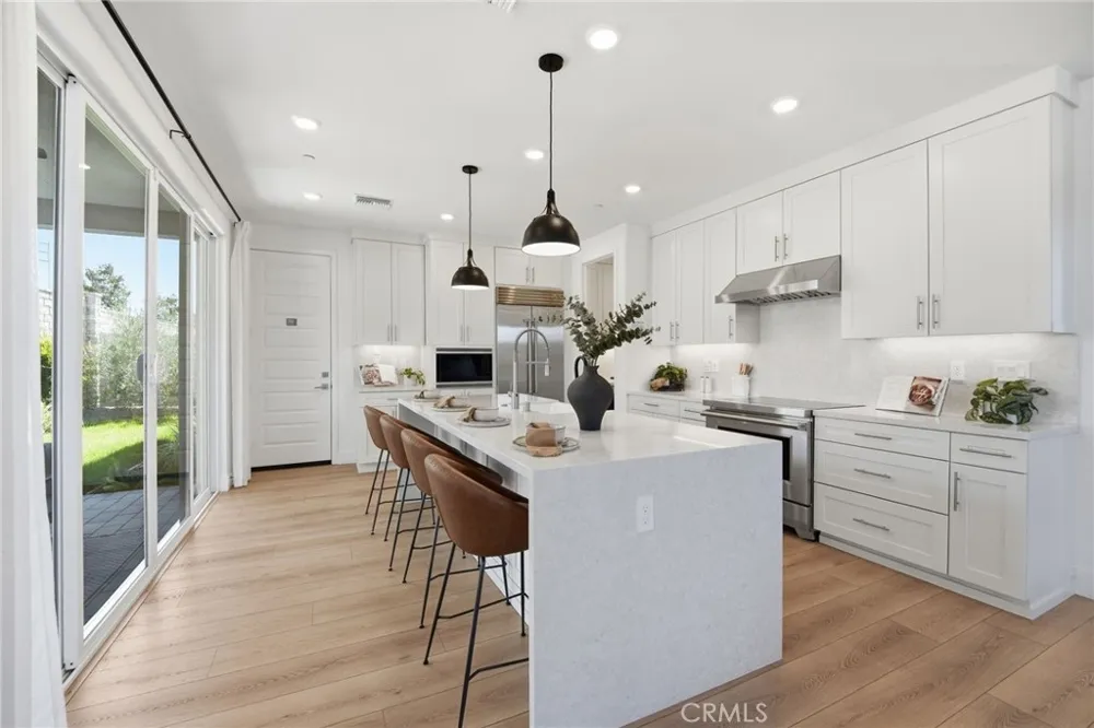 4891 Arroyo Run Moorpark, CA 93021